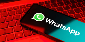 fbi and gchq warn americans about spyware